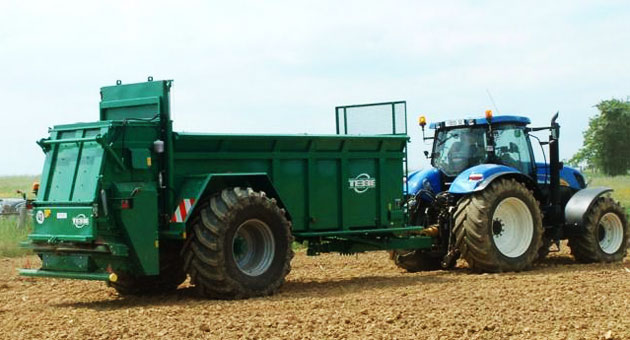 Tebbe Manure Spreaders on Field